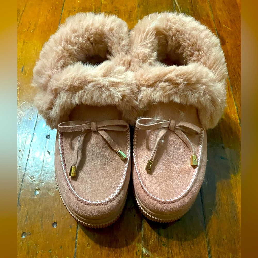 Pink Faux Fur Booties